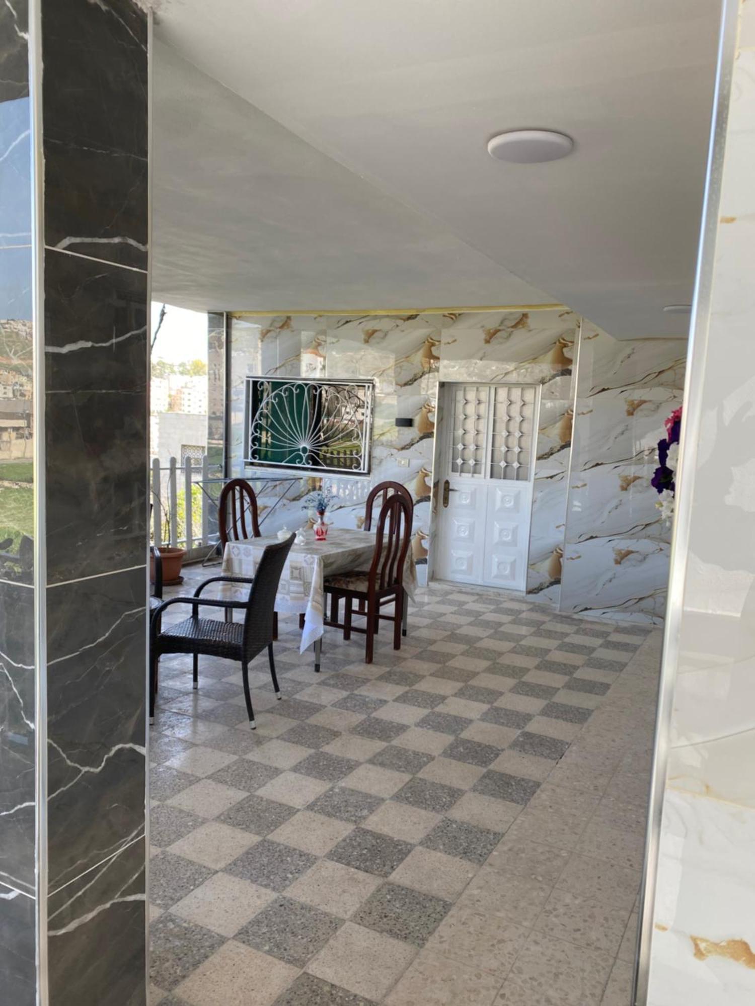 Huseein Rooms Gérasa Exterior foto
